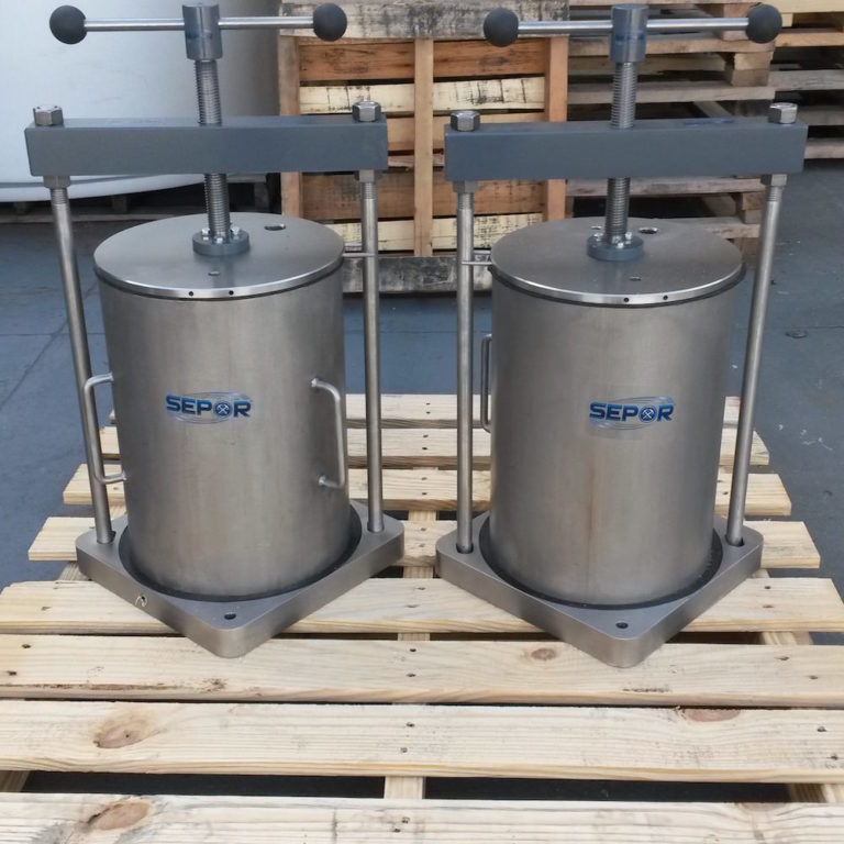 Bench 4.2 Gallon Pressure Filter Sepor, Inc